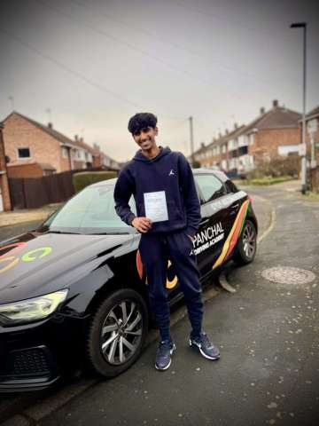 Panchal Driving Academy - Driving Lessons Leicester - Deeyan